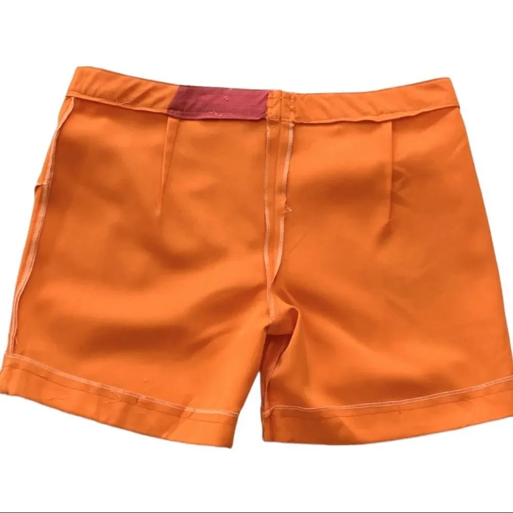 Woman’s Shorts Size 34